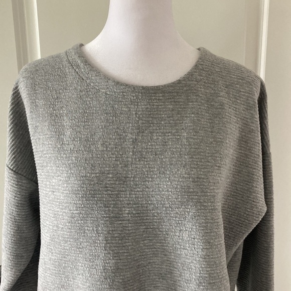 Mondetta top gray long sleeves ribbed zipper accents - Picture 4 of 11